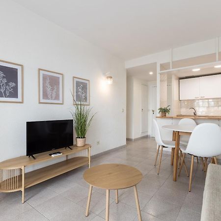Uhc Apartamento Ruisenores Салоу Екстер'єр фото