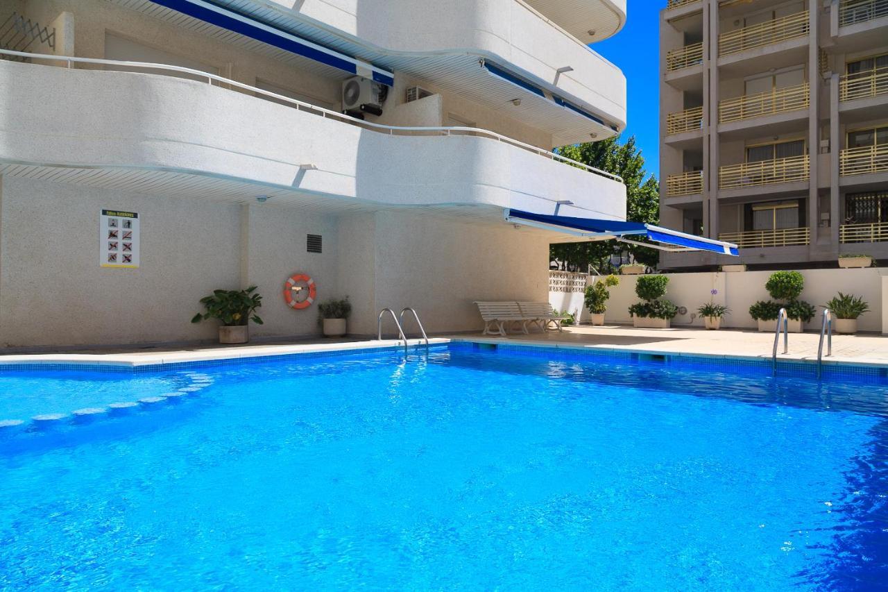Uhc Apartamento Ruisenores Салоу Екстер'єр фото