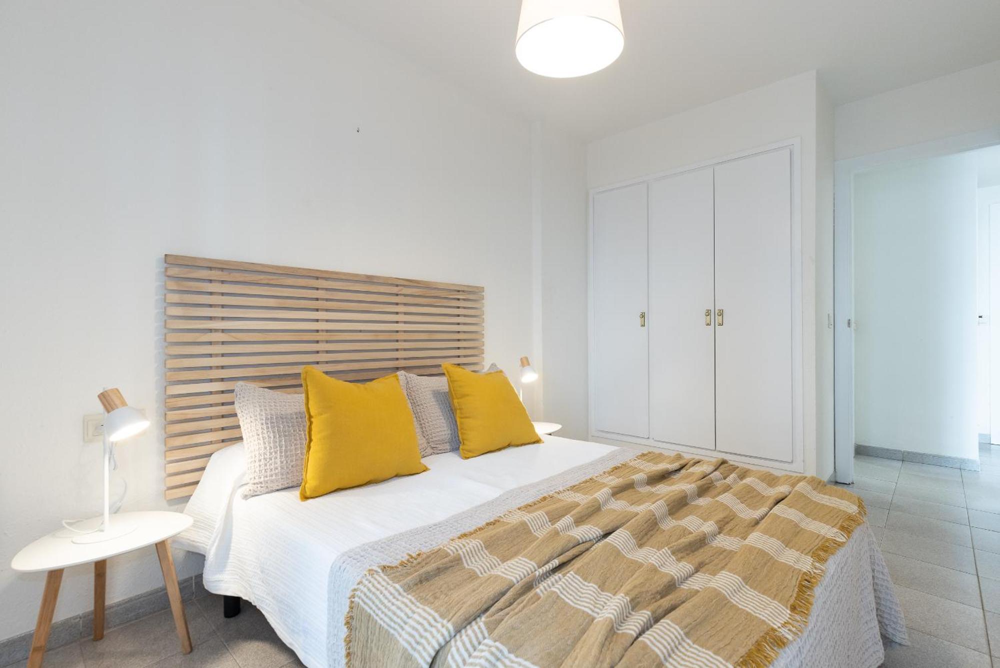 Uhc Apartamento Ruisenores Салоу Екстер'єр фото