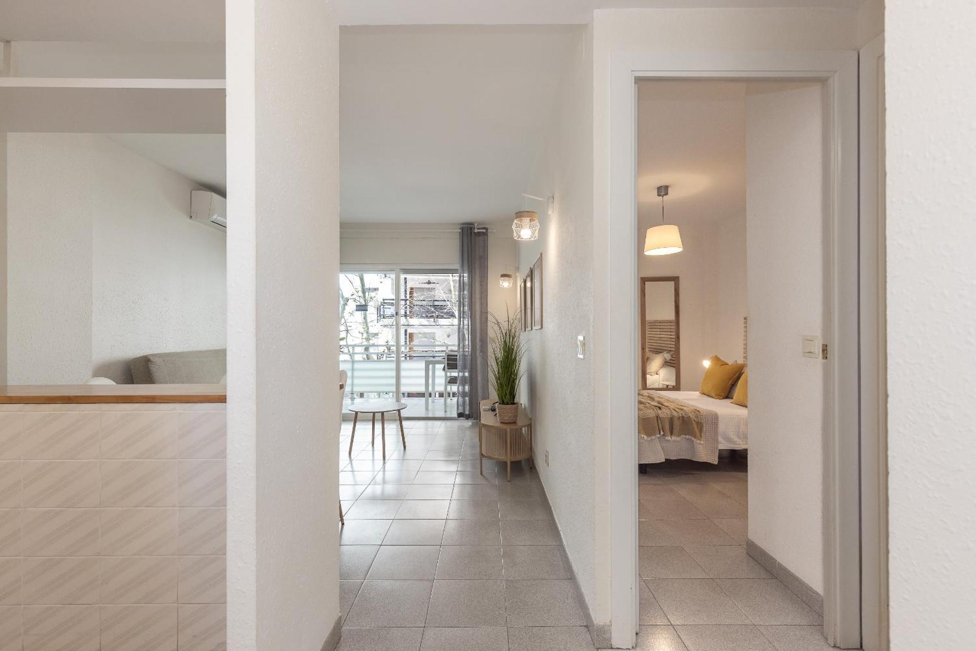 Uhc Apartamento Ruisenores Салоу Екстер'єр фото