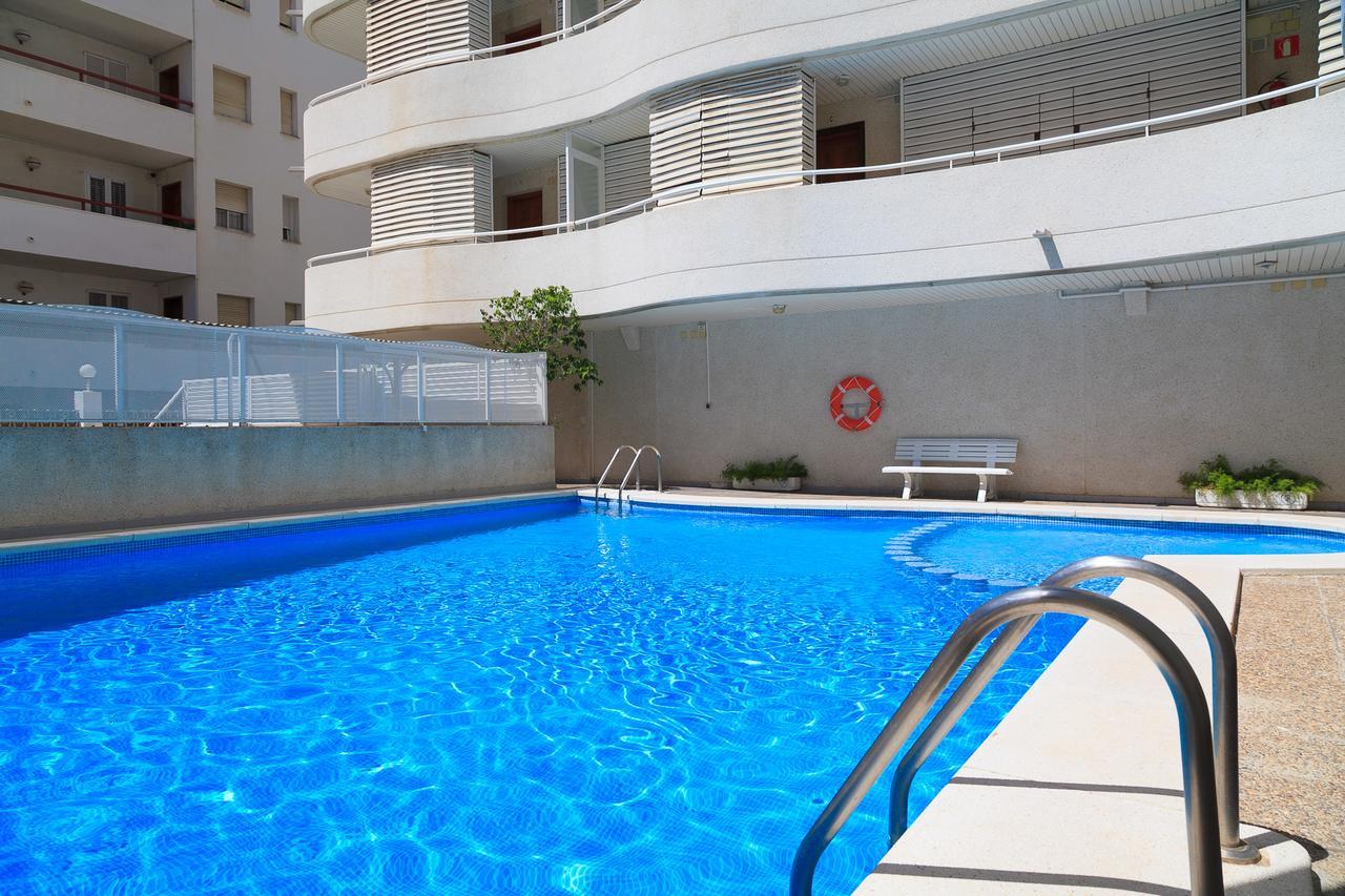 Uhc Apartamento Ruisenores Салоу Екстер'єр фото